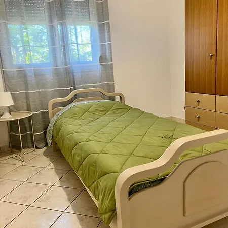 Ellegant In Apartment